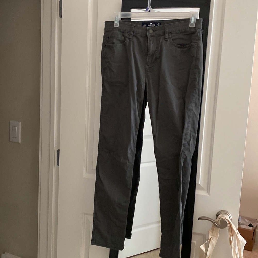 Hollister Skinny Epic Flex Gray Chinos 31x32